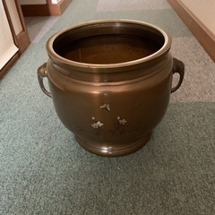 アンティーク　真鍮火鉢の画像