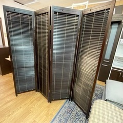 【リサイクルサービス八光　田上店】ぽん家具　ダークブラウン4連パーテーションの画像