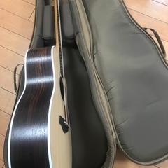 Taylor 214ce の画像