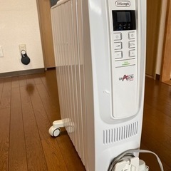 【ジャンク品】デロンギ　オイルヒーターの画像
