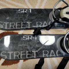 ショートスキー板&ブーツセットの画像