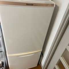 Panasonic 冷蔵庫(NR-B147W)