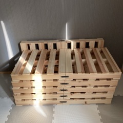 ダブルベッドの画像