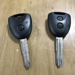 車の合鍵ダイハツタント、ミラーイス、タントエグゼなどのキーレス追加登録