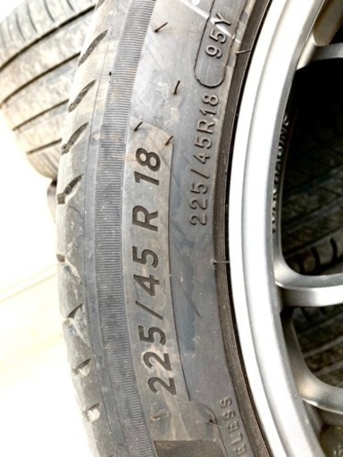 ホイル　タイヤ付き