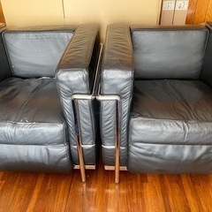 1人掛けソファ2脚