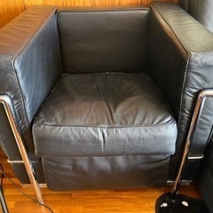 1人掛けソファ2脚の画像