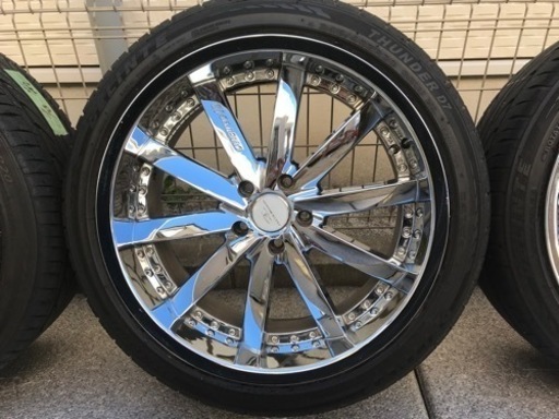 美品！バリ山！フレーダーマウス【クエルボ10】9j+35 20インチ アルファード/ヴェルファイア 245/40R20 メッキ スパッ