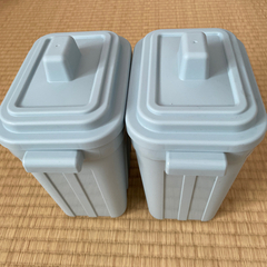 ¥100 BOX2つの画像