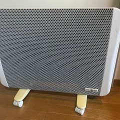 譲り先決まりました！グリーンウッド パネルヒーター RUBY HEAT