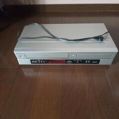 シャープ  DVD VHS 一体型 ビデオデッキ