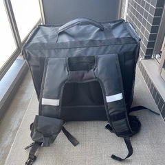 ウーバー配達用バッグの画像