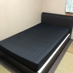セミダブルベッド（値引き中）取引中