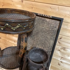 値下げ！　アジアン家具セット　バスケット棚　お盆の画像