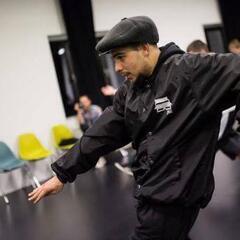 ダンス練習仲間を募集します。