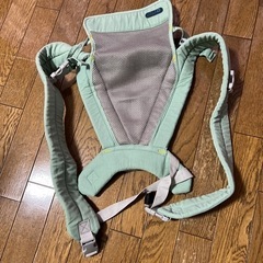 抱っこ紐です。