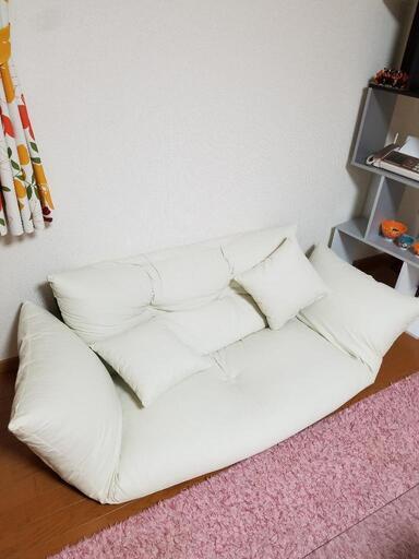 ホワイト2人掛けソファー　買取決定