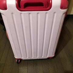 キャリーケース　の画像