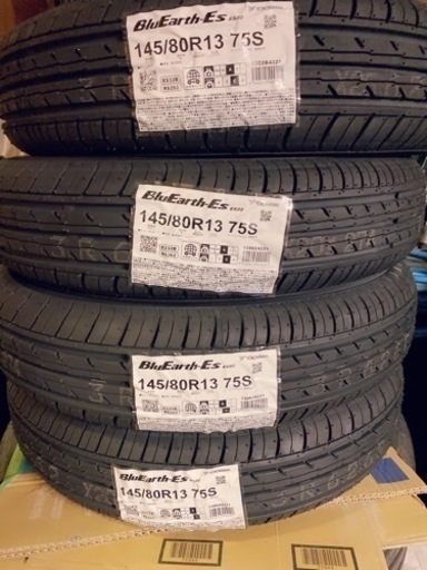 新品　ヨコハマタイヤ　145 80 R13