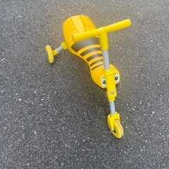 三輪車　折り畳み　ミツバチ