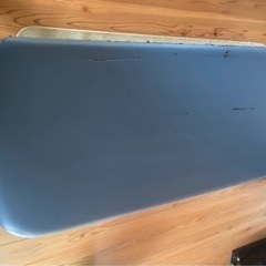 施術ベッドの画像