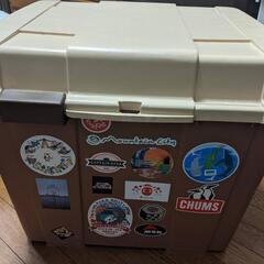 （受け渡し予定者決まりました）コンテナボックス　キャンプや灯油缶入れの画像