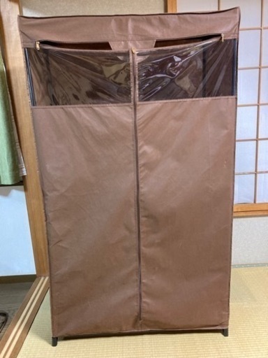 【取引中】カバー付ハンガーラック