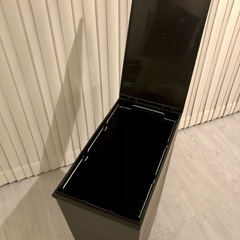 kcud クードシンプルスリム ゴミ箱の画像