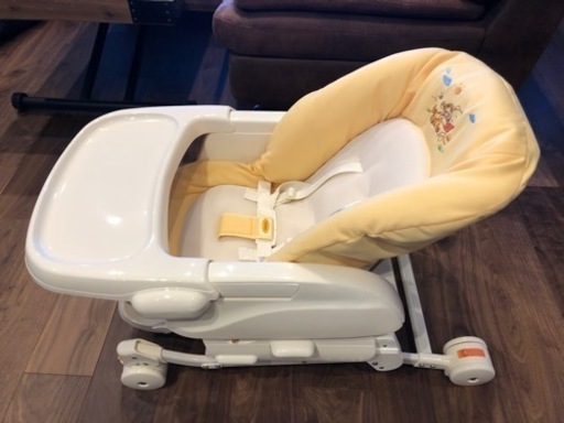 美品　Combi ハイローチェア テーブル付　used