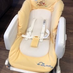 美品　Combi ハイローチェア テーブル付　usedの画像