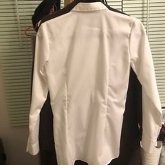 ウィメンズ用　シャツ　着用一度のみの画像