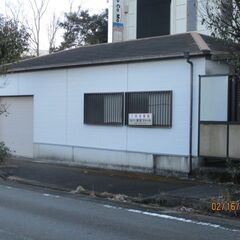 貸倉庫 57.45m2、二室あるので片方づつ（約27m2）も可！
