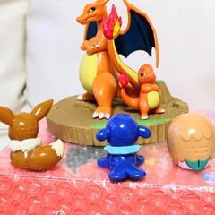 新品☆BANDAIポケットモンスター しっぽみてみて！
ヒトカゲ＆リザードンフィギュア ShoProポケモン人形すくい
イーブイ アシマリ モクロウ        の画像