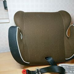 【ジュニアシート】車用ジュニアシート