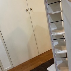 本棚　回転　ディスプレイ　白　文庫本　単行本などの画像