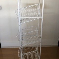 【12月末で受付終了】ランドリーラック　ランドリーバスケット　白の画像