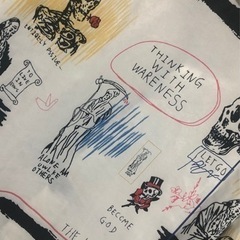 売切れました！★ 総柄のお洒落なデザインプリントのシャツ★の画像