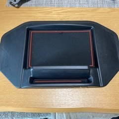 取引き予定者決まりました！ナビバイザー　美品