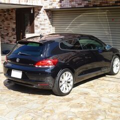 検査4年6月シロッコ 2.0TSI ターボ 6速DSG/カロ8インチSDナビ/Bluetooth音楽/テレビ/DVD再生/パドルシフト/黒革/シートヒーター/1オーナーの画像