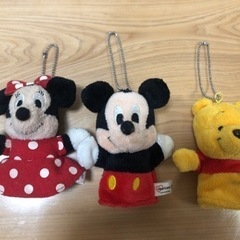 ディズニーのぬいぐるみキーチェーン・キーホルダー《指人形にも》