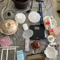 主にキッチン用品　色々　引き取り募集中