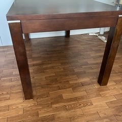 取引中ニトリ　食卓テーブル　ベネチアの画像