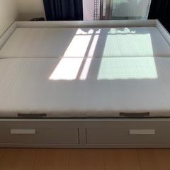 IKEA BRIMNES イケア　ブリムネス　収納付きベッド　マットレス付の画像