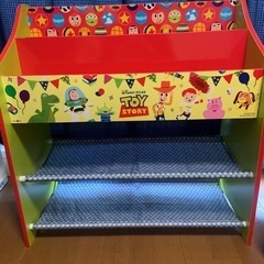 トイストーリー トイザらス限定 おもちゃ箱の画像