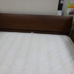 シモンズ/グランツ　レッグタイプダブルベッド　ゴールデンバリュー【愛品倶楽部柏店】の画像