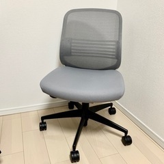 コクヨ　オフィスチェア　定価8万