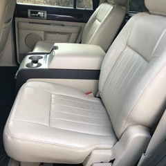 リンカーン ナビゲーター 車検4年7月 12万㌔ ナビ 24インチ サンルーフの画像