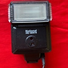 National　PE-200 S　ストロボ　フラッシュ