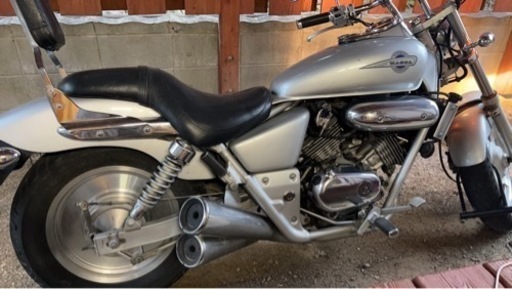 ホンダ　マグナ250