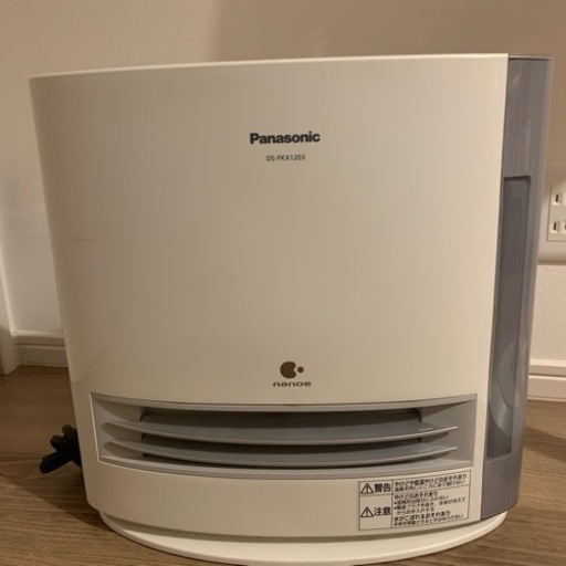 Panasonic  加湿セラミックファンヒーター DS-FKX1203